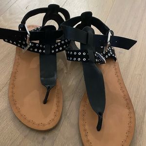 NEW: dolce vita sandals